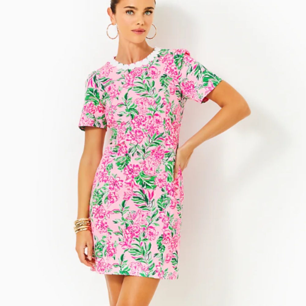 LILLY PULITZER MILO SHORT SLEEVE STRETCH SIZE 4